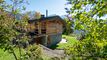 Gryon Immo propose un magnifique chalet de 8 pièces en pleine nature