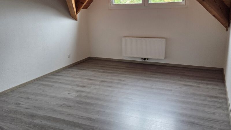 Appartement de 107 m² à louer à Jura