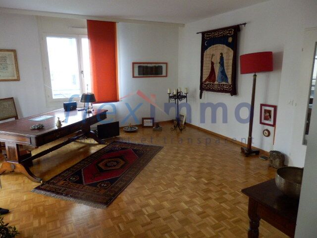 3 room apartment with balcony in PLAN-LES-OUATES