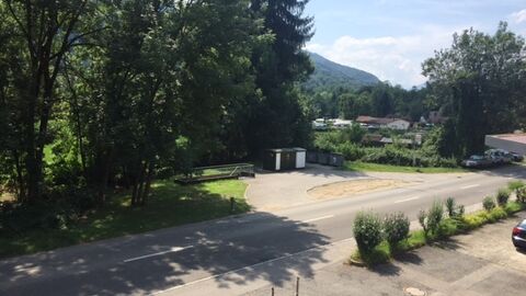 MOLINAZZO DI MONTEGGIO (Malcantone)
Appartamento 4.5 locali