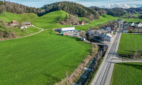Gewerbegrundstück an zentraler Lage in Hofstatt