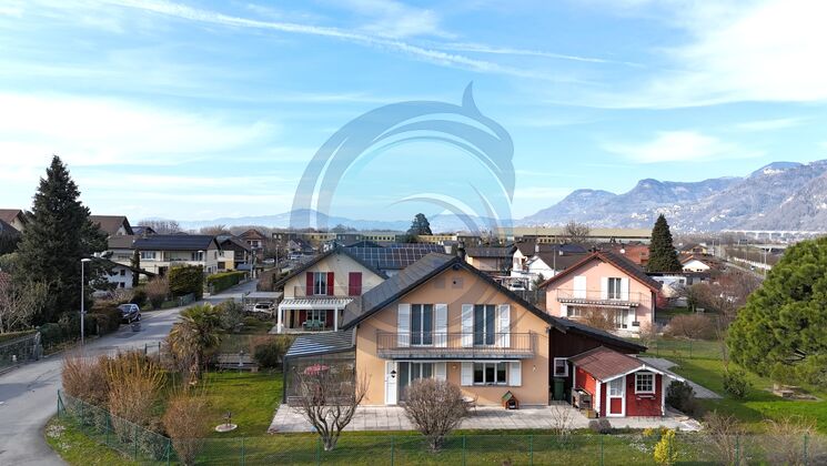 CHARMANTE MAISON INDIVIDUELLE DE 4.5 PIÈCES