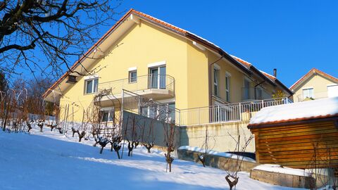 Row house CH-1815 Clarens