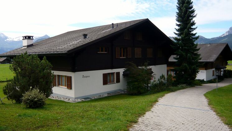 Appartement de vacances CH-3778 Schönried, Chalet Juniperus