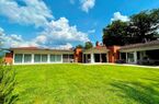 Splendid large villa with much privacy and  indoor swimming pool