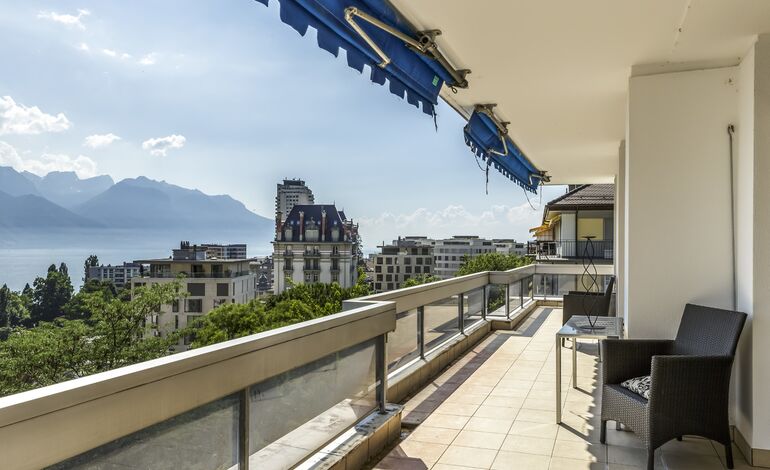 Attique à proximité du centre-ville 
profitant d'une vue panoramique
