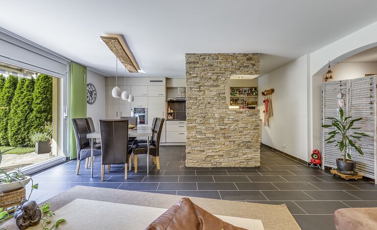 Superbe appartement de 4.5 pièces
avec jardin privatif
