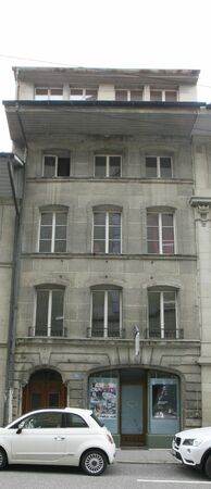 APPARTEMENT DE 3 PIECES 
A PROXIMITE DE LA CATHEDRALE