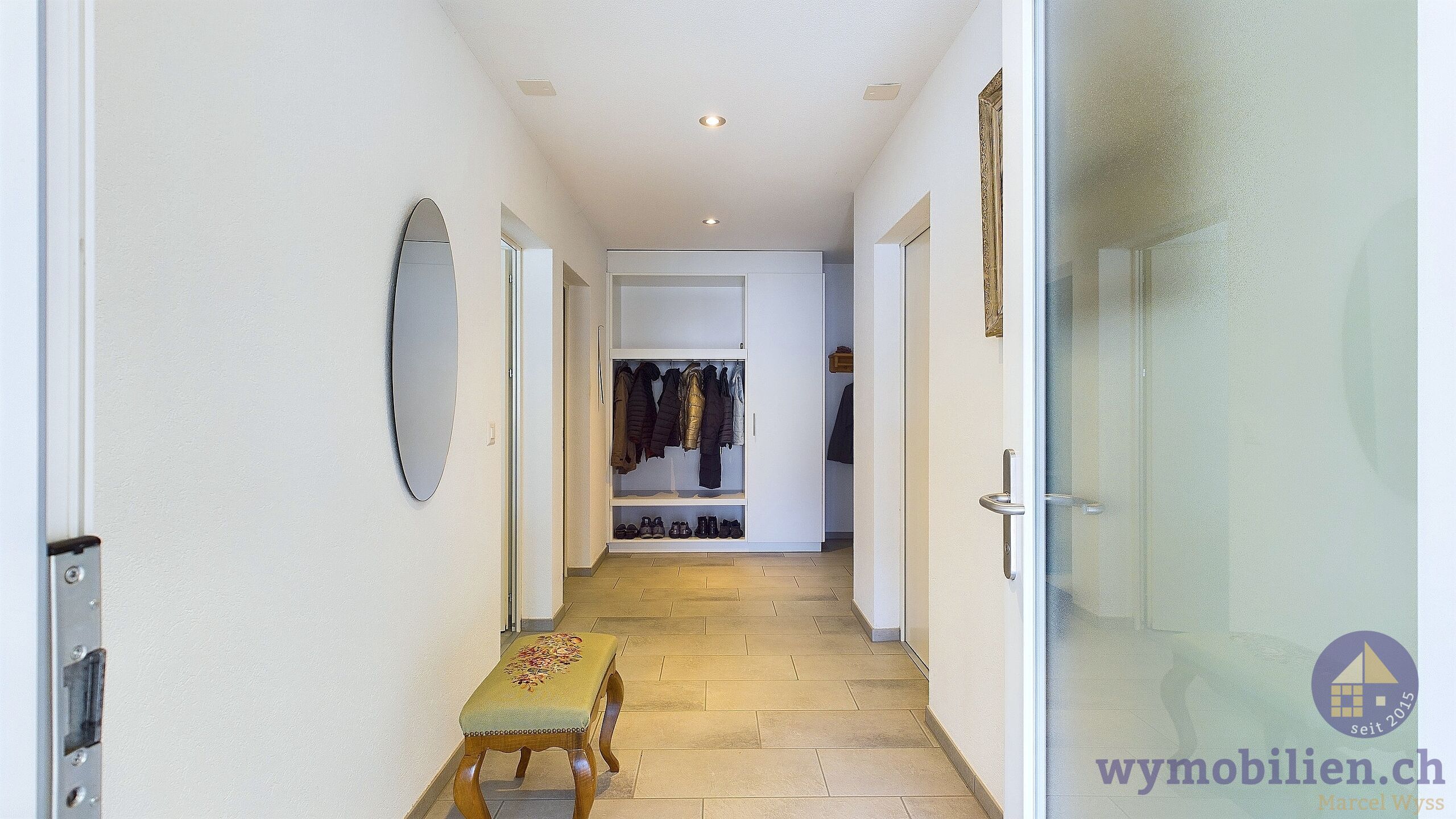 Entrée / Garderobe (EG)