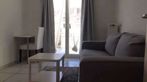 STUDIO IM HERZEN DER STADT IM ALTEN ZENTRUM VON PORRENTRUY