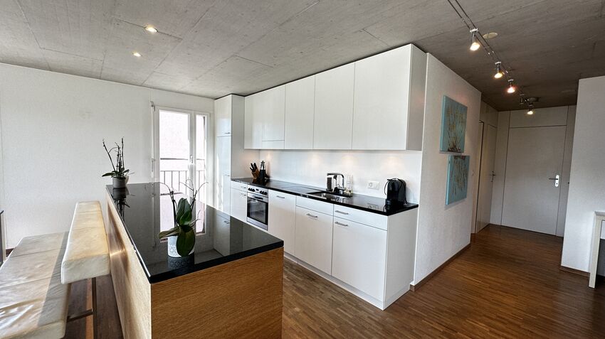 Apartment front & rear view