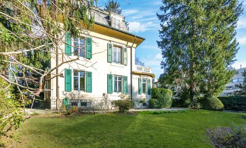 Beautiful house in Conches near the International School