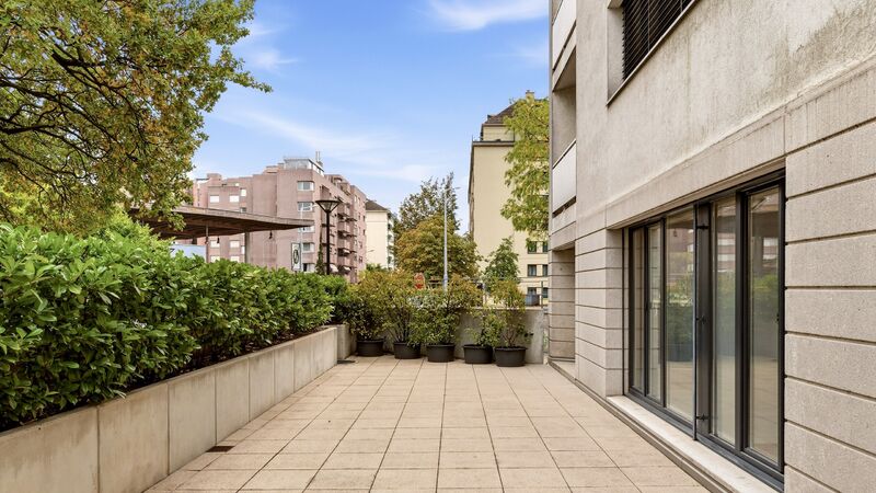 Appartement 5 pièces de 145 m² à louer à Genève