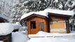 Caravane et auvent aménagé été et hiver camping du Grand Paradis
