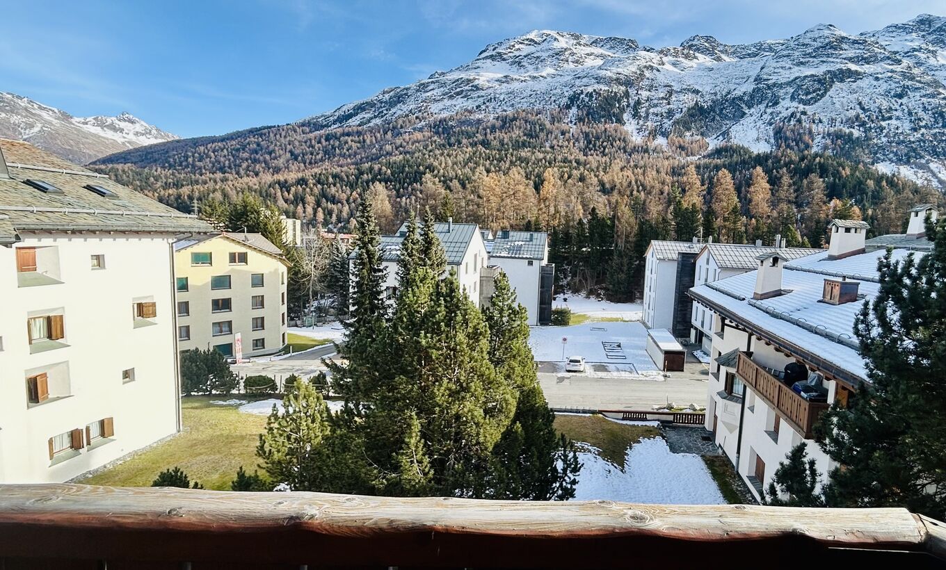 Sonnige 4.5 Zimmer Wohnung 
in ski-in-ski out Lage