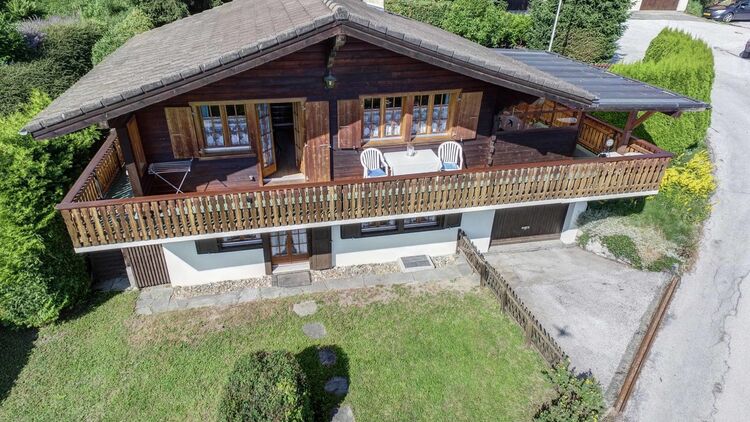 Chalet avec cachet proche du centre de Haute-Nendaz !