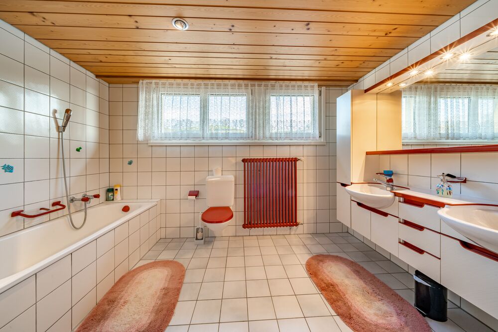 Charmantes Wohn- und Geschäftshaus