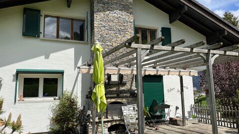 Une maison familiale 2 appartements avec un grenier attenant