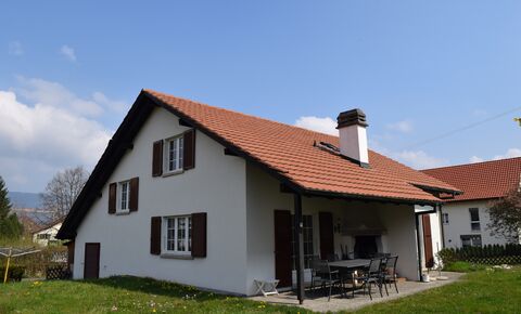 House CH-2852 Courtételle