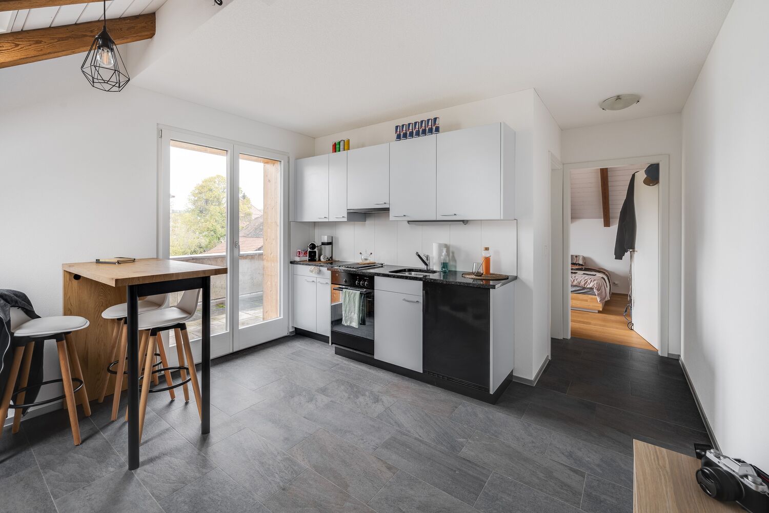 1.5 ZI WOHNUNG MIT TERRASSE 2.OG