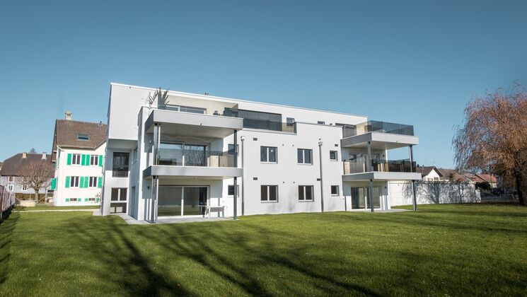 Appartement de haut standing -- 3,5 pièces - rez de jardin Appartement de haut standing -- 3,5 pièces - rez de jardin