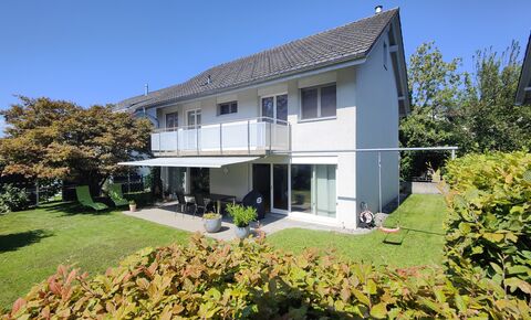 Grosses Einfamilienhaus an guter Lage in Kirchberg