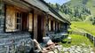 Sublime chalet d'alpage agencé avec un goût exquis. Objet unique !!!