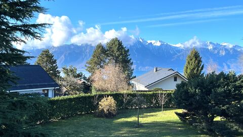BELLE VILLA INDIVIDUELLE DE 6,5 PIÈCES AVEC GRAND JARDIN