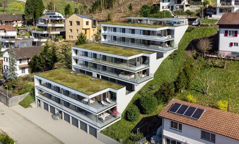 Topmoderne 4½-Zimmerwohnung mit grosser Terrasse