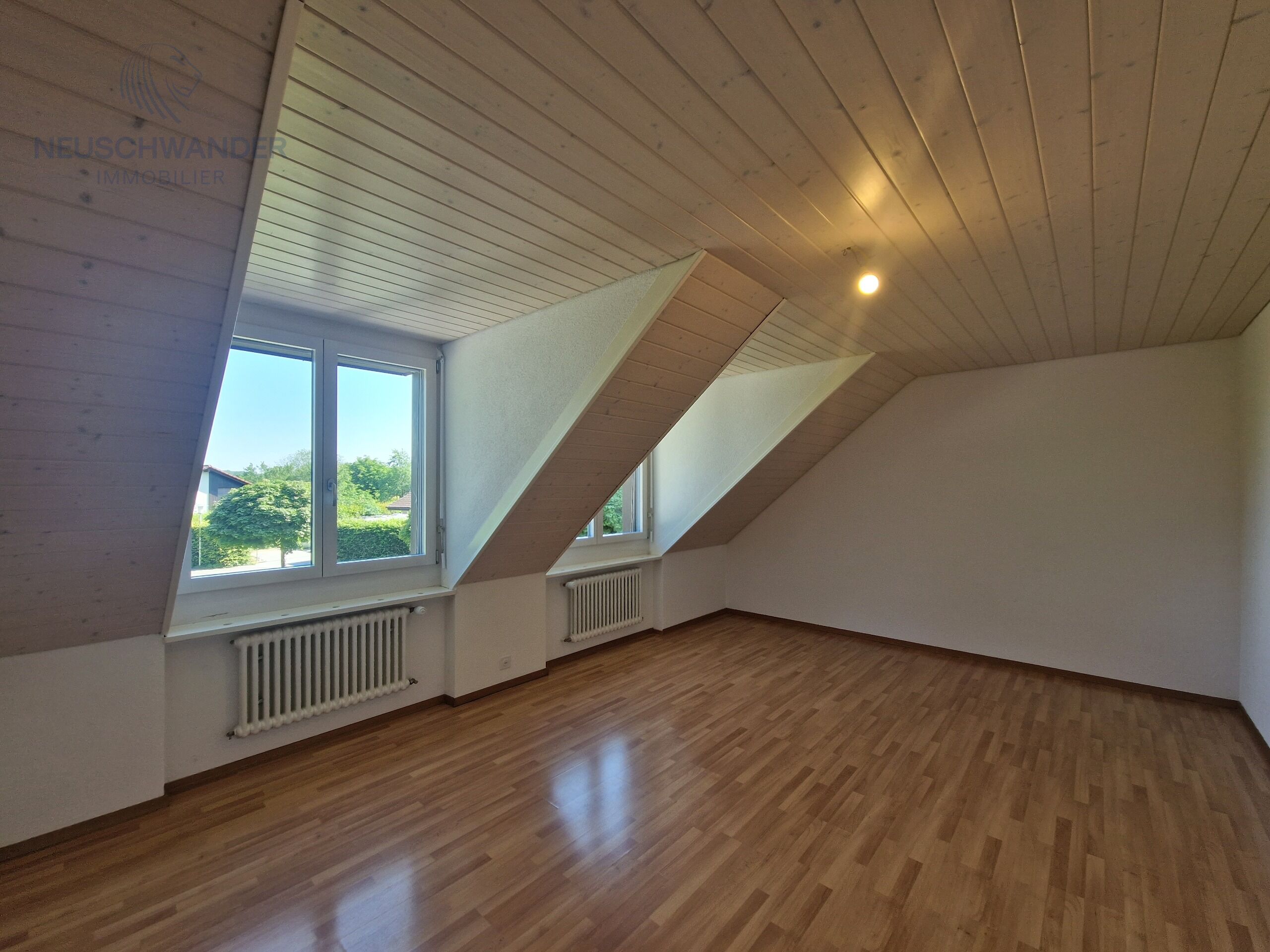 1st floor; room n°1