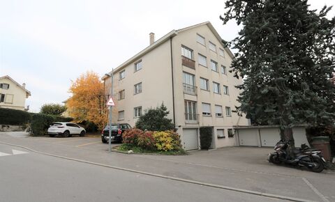 EMPLACEMENT IDÉAL - LUMINEUX ET PROCHE DE LAUSANNE