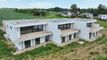 Trois villas mitoyennes à l'architecture contemporaine lumineuse