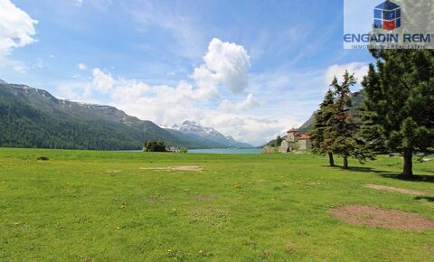 Traumhafte Sicht auf den See!