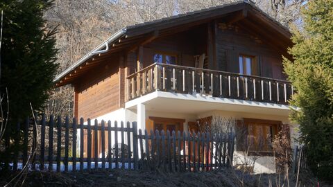 Chalet in Savièse «Binii»