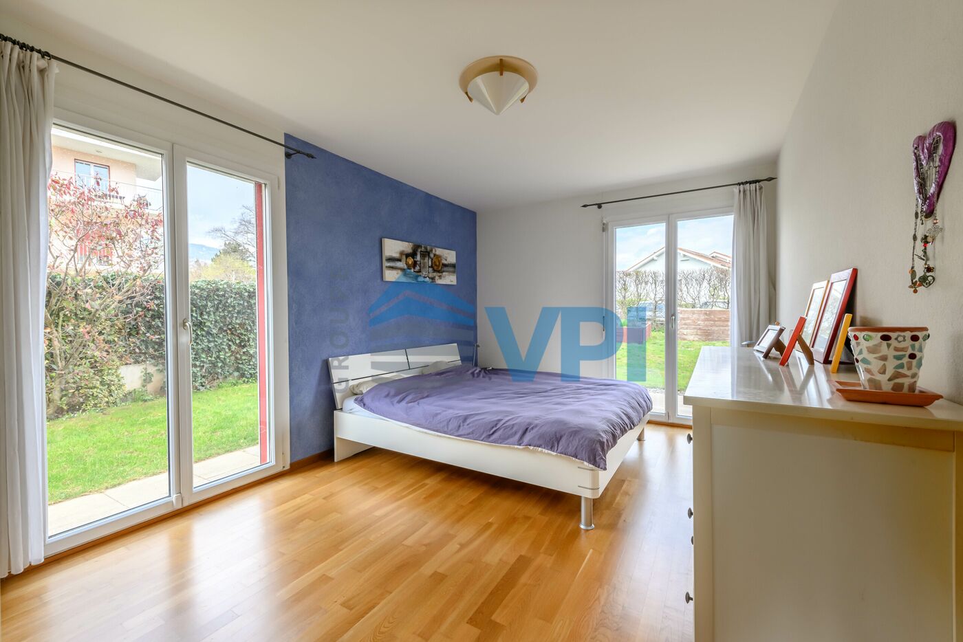 Bel appartement de 5.5 pièces avec jardin dans le village de Crassier