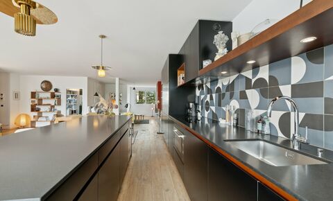 Sublime contemporary duplex in a green setting in Chêne-Bougeries