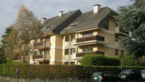 Joined garage CH-1800 Vevey, Avenue de Crédeiles 1