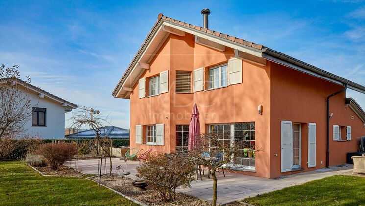 Jolie villa individuelle à Semsales