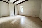 Bel appartement de 4½ pièces dans le quartier de Gambach avec pl. int.