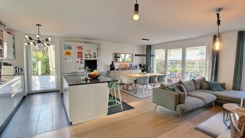 MAGNIFIQUE APPARTEMENT DE 4,5 PIÈCES AVEC JARDIN