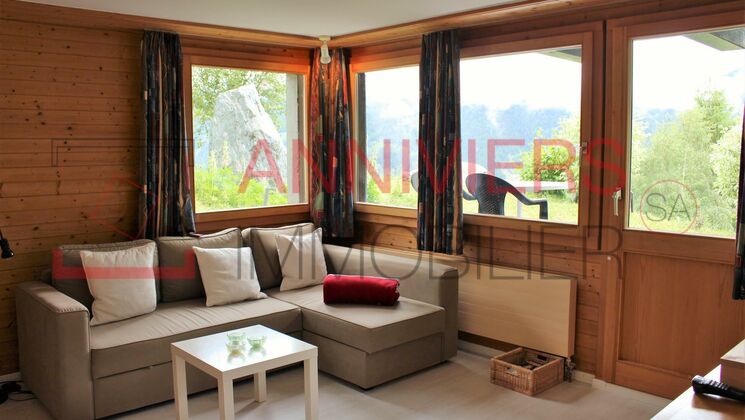 Joli appartement de 2 pièces, calme, lumineux, à côté des pistes