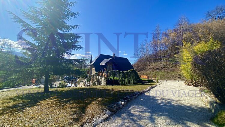 Forward sale. Annecy-Epagny. Land 6170m2