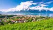 Large and superb property in a quiet area, panoramic view