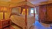 Superb South-facing "Semi-Attique" with gorgeous views of the Alps !