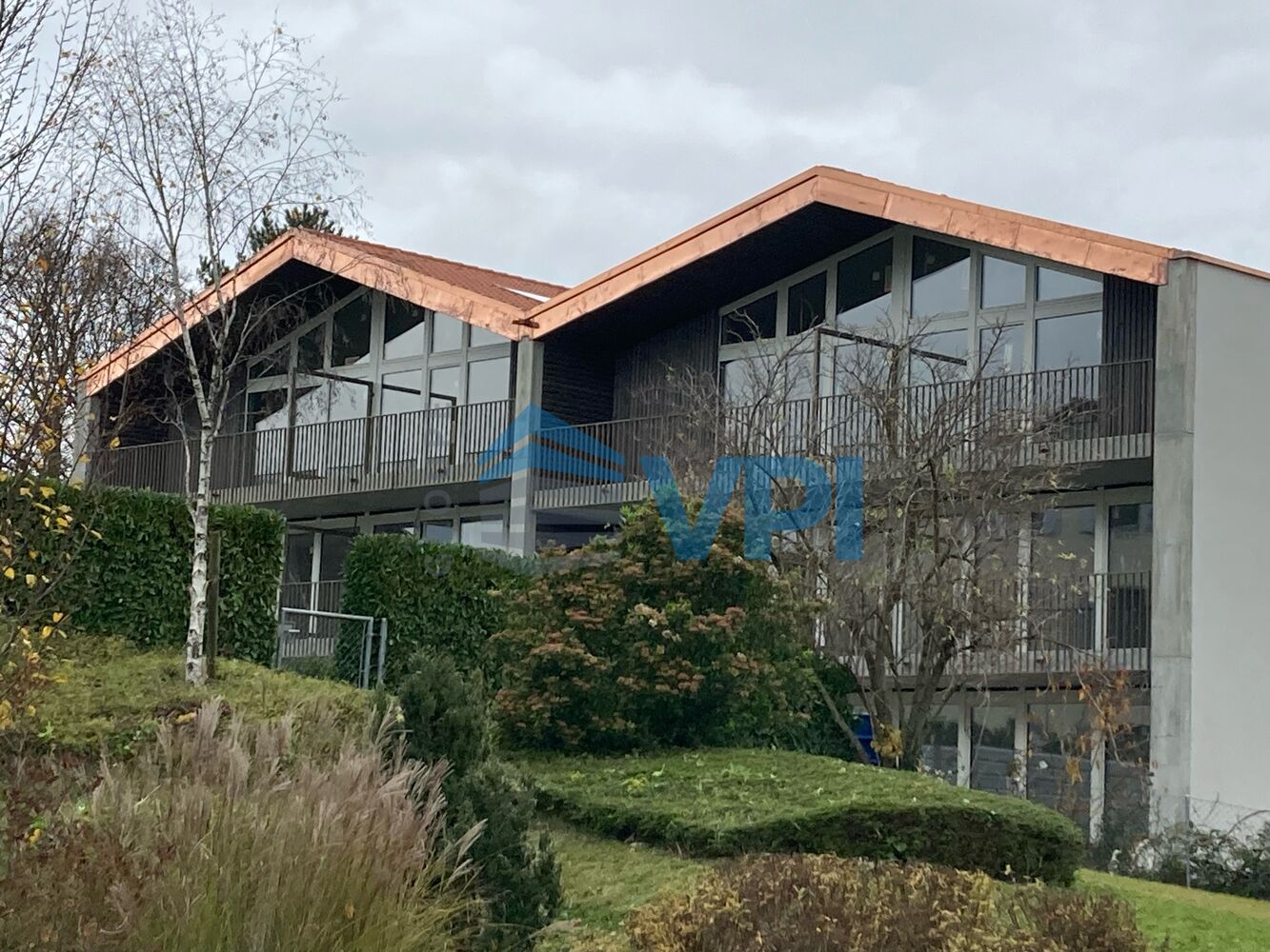 Dépôt d'environ 28 m2 au 1er sous-sol avec électricité