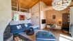 Gryon Immo propose un magnifique chalet de 8 pièces en pleine nature