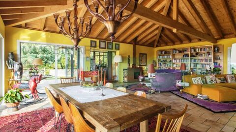 Spacious, elegant and prestigious country mansion with beautiful view