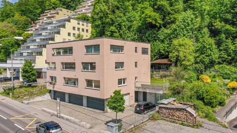 Mehrfamilienhaus mit 6 Wohnungen