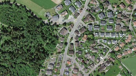 Demnächst im Angebot: Reihen-Eck-Einfamilienhaus in Kindhausen