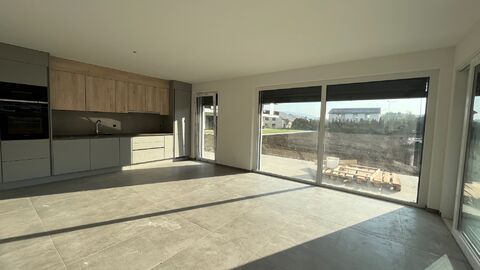 Nouvelle construction - Magnifique appartement de 4.5 pcs. au rdch.!!!